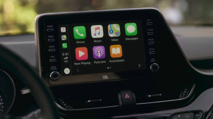 Μεγάλη (8άρα) οθόνη και συμβατότητα με AppleCar και AndroidAuto για το σύστημα πολυμέσων του Toyota C-HR